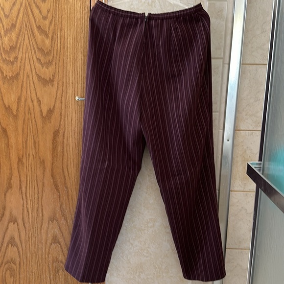 Dress 3 piece suit short jacket, skirt and pants size 11/12 - Picture 2 of 5